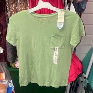 5/$8 Cat & Jack Green Kids T-Shirt
